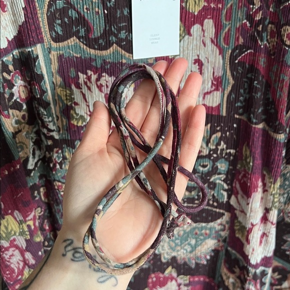 Dazed But Amazed CUPID DRESS IN FLORAL 3 NWT - Picture 7 of 7